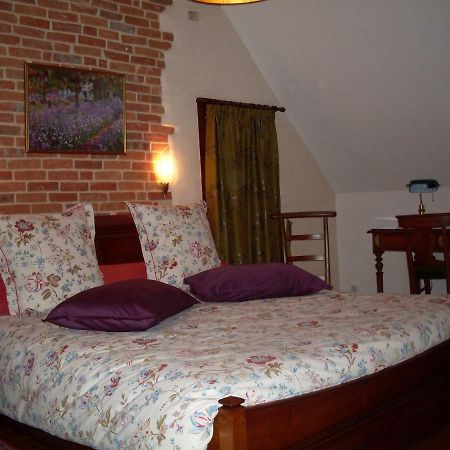 Chambres D'Hotes De La Barrerie Dingé Εξωτερικό φωτογραφία